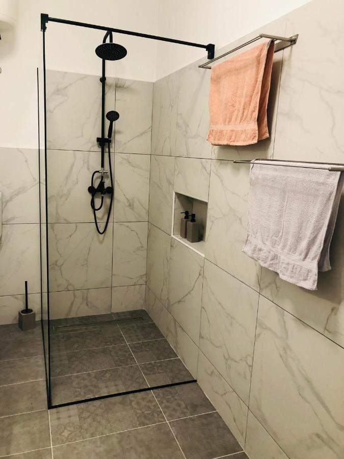 App Zora, Centar Senj Apartment Senj  Luaran gambar