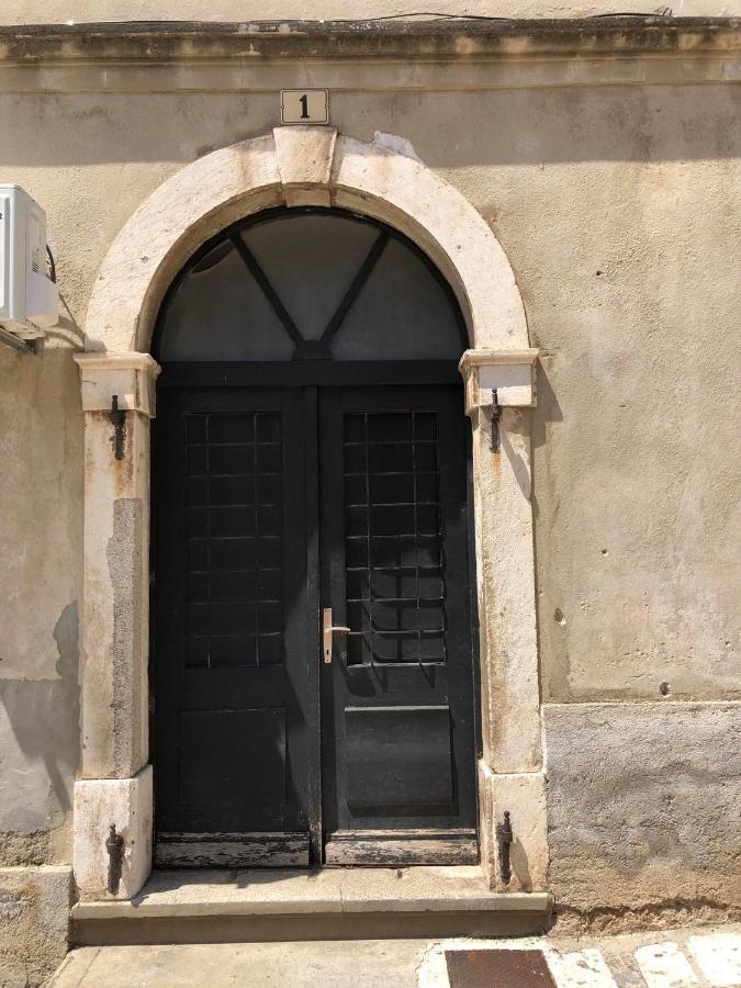 App Zora, Centar Senj Apartment Senj  Luaran gambar