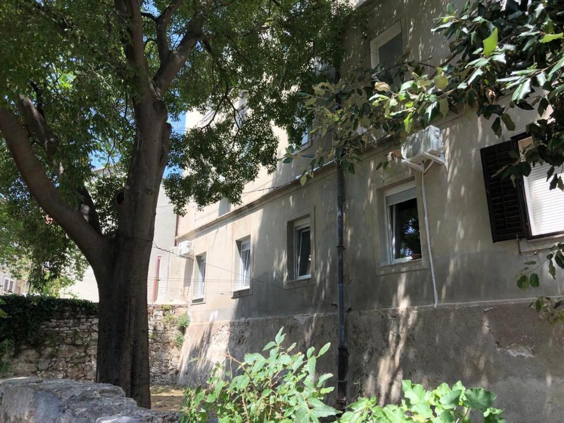 App Zora, Centar Senj Apartment Senj  Luaran gambar