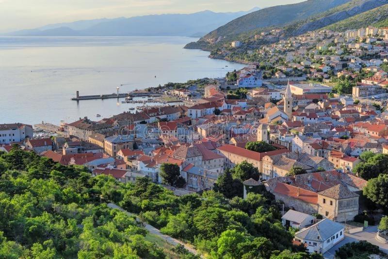 App Zora, Centar Senj Apartment Senj  Luaran gambar